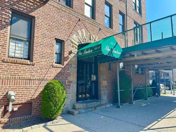155-17 Sanford Avenue 2F, Hillcrest (Queens) NY 11355