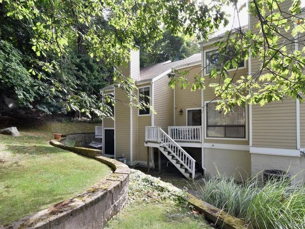 31 Westwood Close, Irvington NY 10533