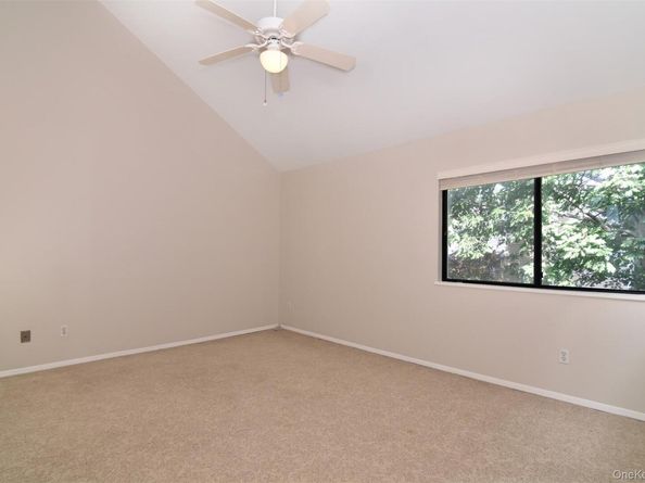 31 Westwood Close, Irvington NY 10533