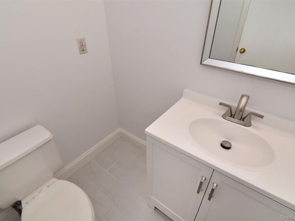 31 Westwood Close, Irvington NY 10533