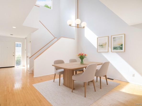 31 Westwood Close, Irvington NY 10533