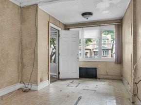 6915 69th Place, Glendale NY 11385