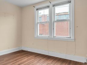 6915 69th Place, Glendale NY 11385