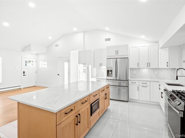 24 Hazel Avenue, Farmingdale NY 11735