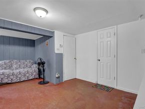 20 Mineola Avenue, Hicksville NY 11801