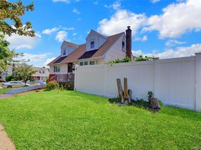 20 Mineola Avenue, Hicksville NY 11801