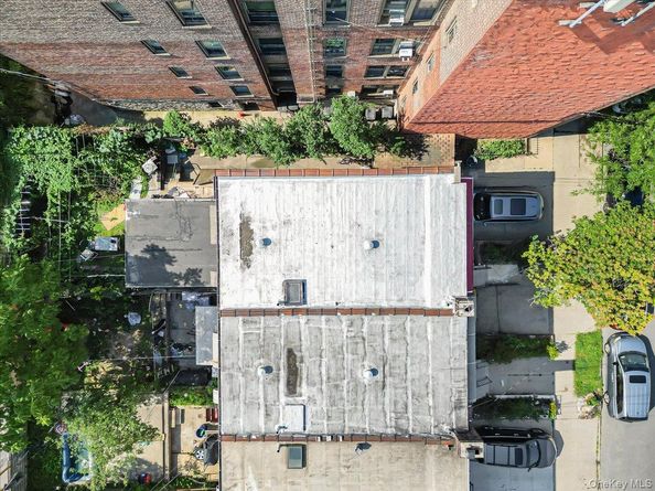 4634 Carpenter Avenue, Bronx NY 10470