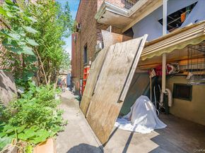 4634 Carpenter Avenue, Bronx NY 10470