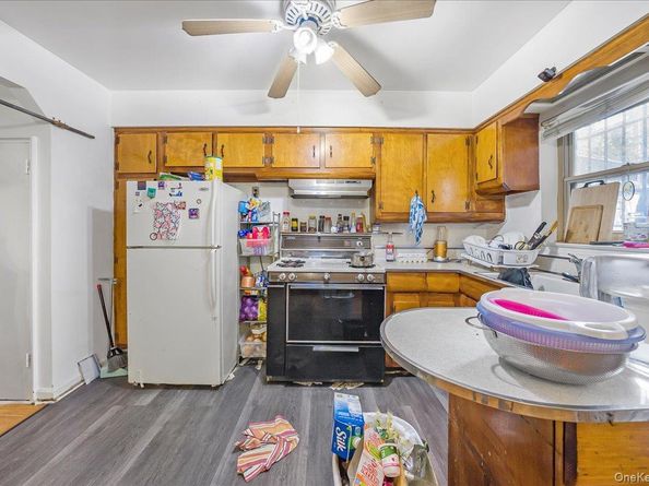 4634 Carpenter Avenue, Bronx NY 10470