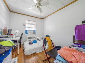4634 Carpenter Avenue, Bronx NY 10470
