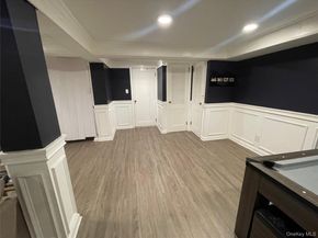 806 Center Drive, North Baldwin NY 11510