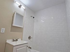 1275 E 51st Street 5M, Brooklyn NY 11234
