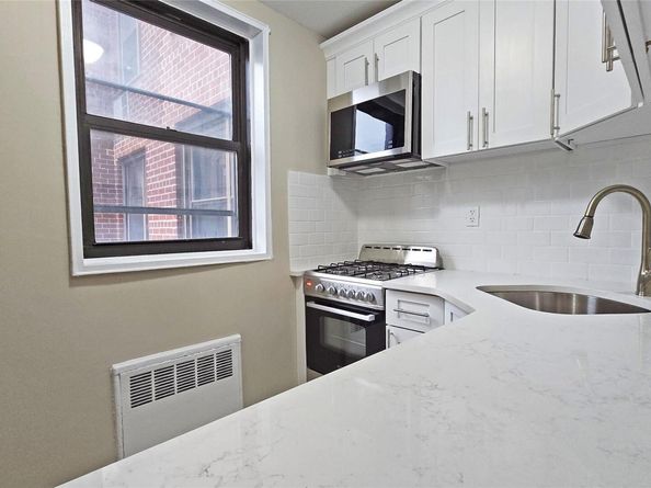 1275 E 51st Street 5M, Brooklyn NY 11234