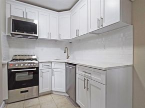 1275 E 51st Street 5M, Brooklyn NY 11234