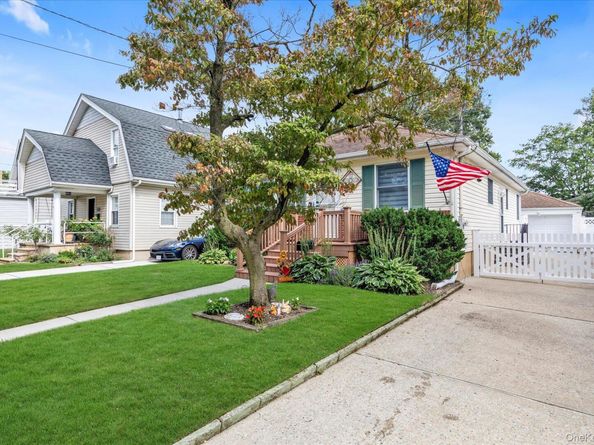 2953 Stevens Street, Oceanside NY 11572