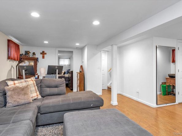 2953 Stevens Street, Oceanside NY 11572