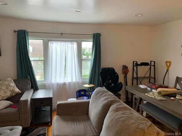 217-05 104th Avenue, Queens Village NY 11429