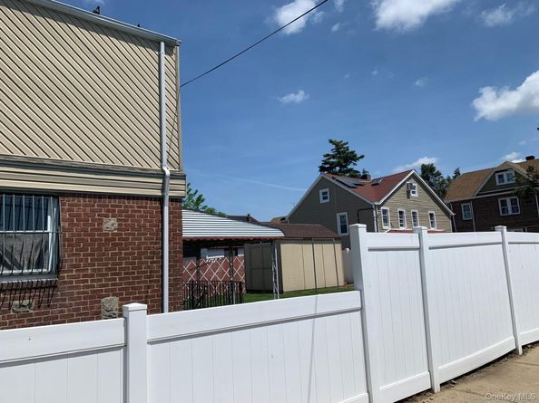 217-05 104th Avenue, Queens Village NY 11429