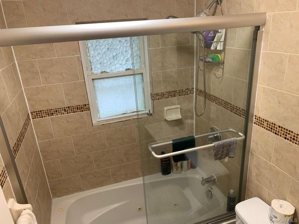 217-05 104th Avenue, Queens Village NY 11429