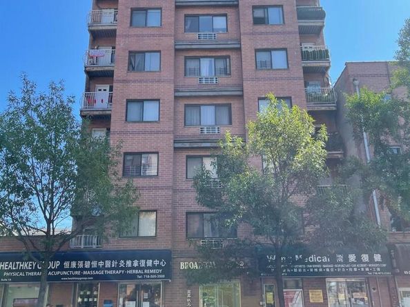 8523 Broadway 9B, Elmhurst NY 11373