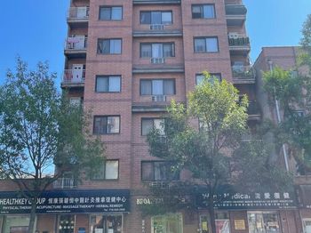 8523 Broadway
