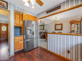 9 Cheryl Lane N, Farmingdale NY 11735