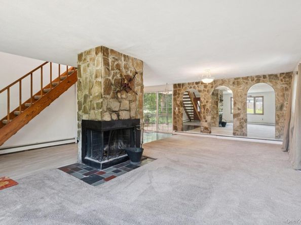12 Clarkson Drive, Farmingville NY 11738