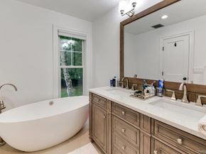 1206 Middle Line Highway, Sag Harbor NY 11963