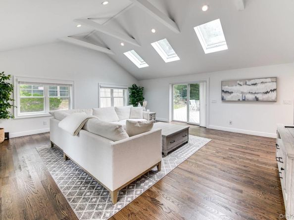 1206 Middle Line Highway, Sag Harbor NY 11963