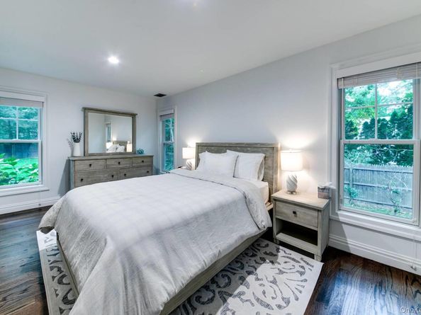 1206 Middle Line Highway, Sag Harbor NY 11963