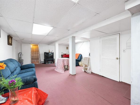 195-12 McLaughlin Avenue, Holliswood NY 11423