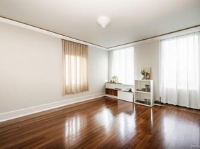195-12 McLaughlin Avenue, Holliswood NY 11423