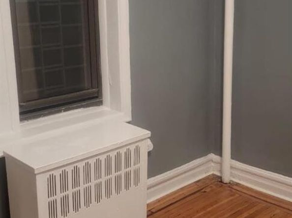 758 Brady Avenue 411, Bronx NY 10462