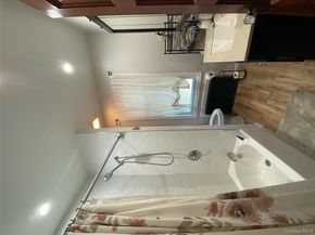 939 College Place, College Point NY 11356