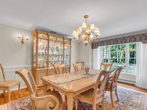 1 Damaris Court, Bayport NY 11705