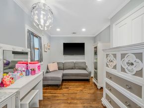 7 Rosella Court, West Babylon NY 11704