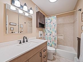 7 Rosella Court, West Babylon NY 11704