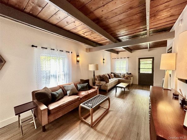 1350 Brick Kiln Road, Sag Harbor NY 11963