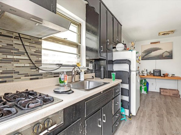 25-14 44th Street, Astoria NY 11103