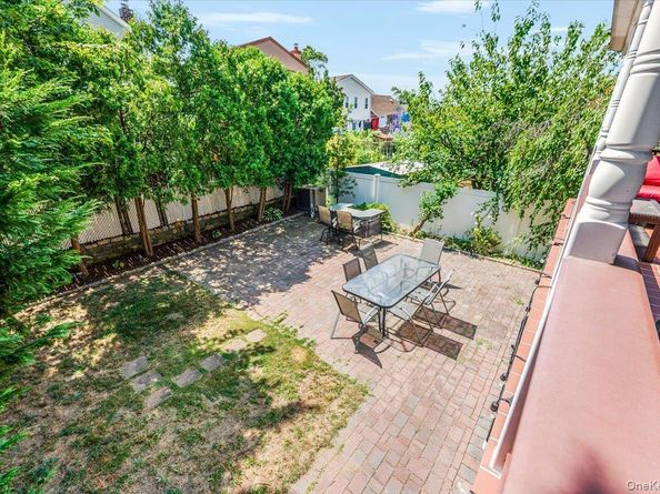 3218 Glennon Place, Bronx NY 10465