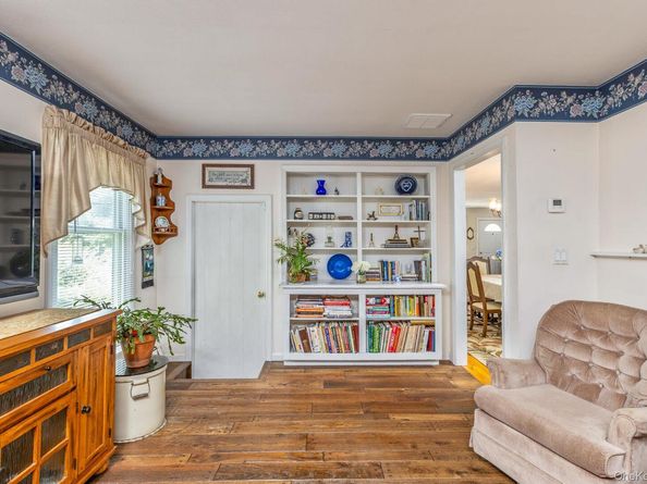 295 5th Street, Saint James NY 11780