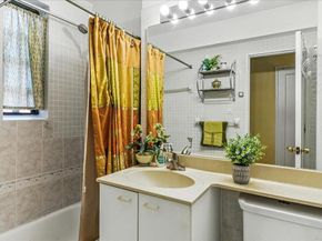 88-10 34Th Avenue 5C, Jackson Heights NY 11372