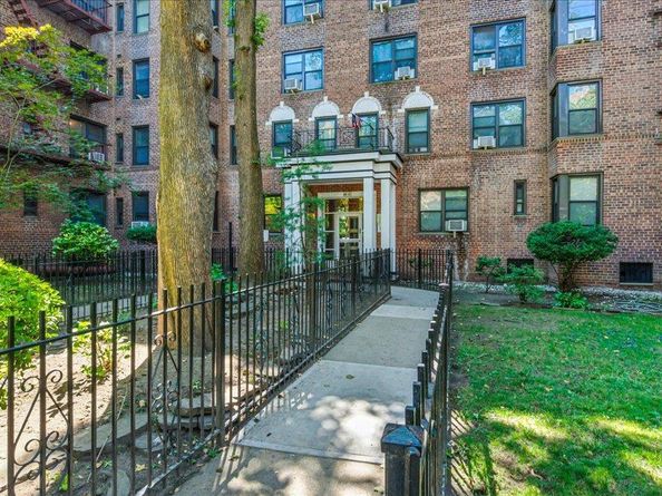 88-10 34Th Avenue 5C, Jackson Heights NY 11372