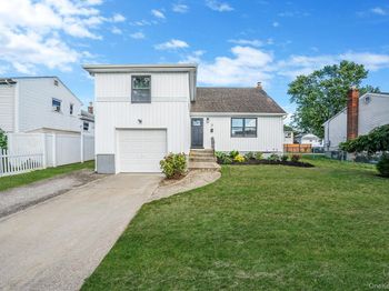 7 Ford Drive W