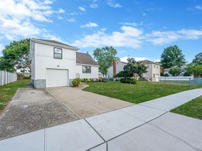 7 Ford Drive W, Massapequa NY 11758