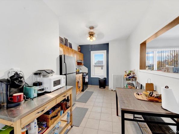 1610 Hering Avenue, Bronx NY 10461