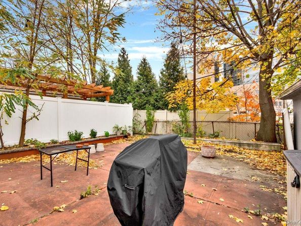 1610 Hering Avenue, Bronx NY 10461