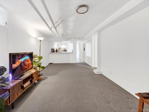 1610 Hering Avenue, Bronx NY 10461