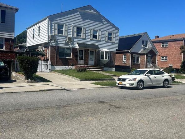 47-52 196 Street, Flushing NY 11358