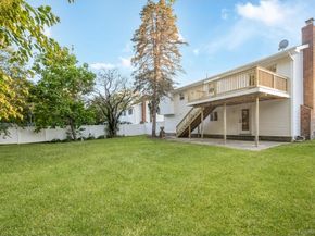 159 Coates Avenue N, Holbrook NY 11741